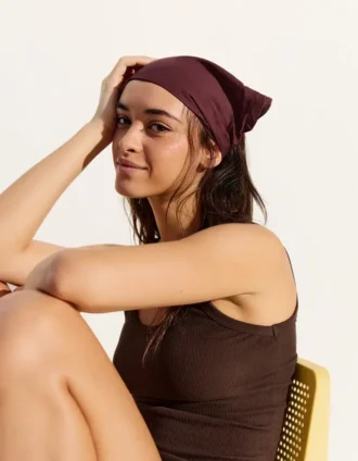 Bandana de pele com folhos