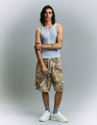 Bermudas com corte largo e estampado – Calções e bermudas – Homem