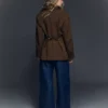 Blazer com fivela nas costas – Casacos e gabardinas