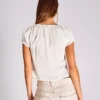 Blusa de manga curta – Camisas e blusas