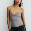 Body drapeado com alças