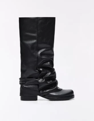 Bota plana para calças