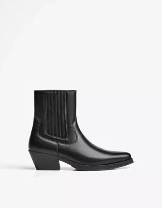Botas de cano curto com elástico – Botins