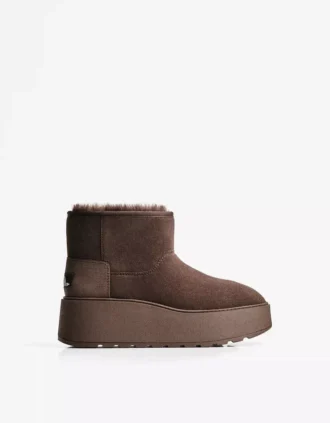 Botins de cano curto com plataforma e forro de pele – Calçado