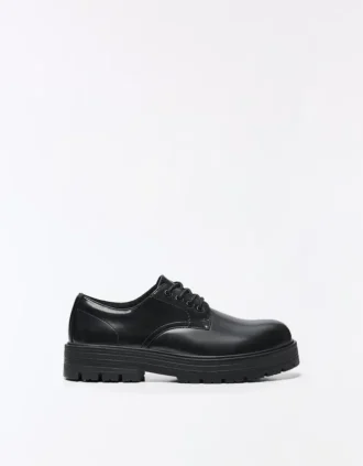 Calçado Blucher
