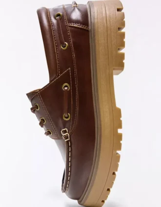 Calçado náutico com sola grossa – Sapatos elegantes