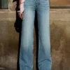 Calças de Jeans de cintura alta, corte Straight e perna Wide Leg – Calças