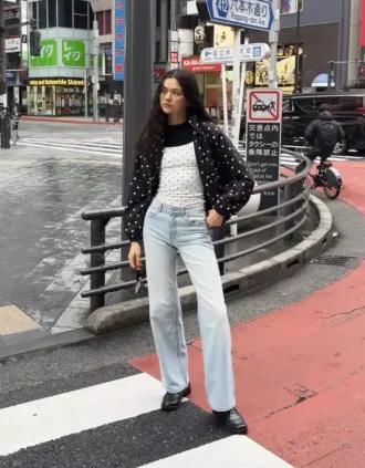 Calças de Jeans de cintura alta, perna Wide Leg e corte Straight