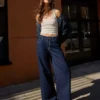 Calças de jeans de perna larga