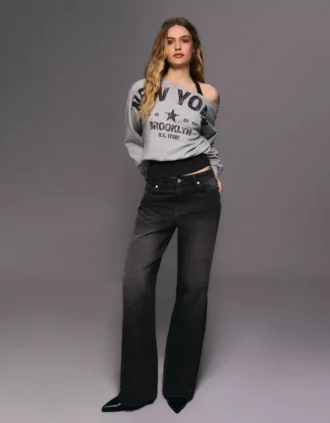 Calças de jeans largas de cintura média