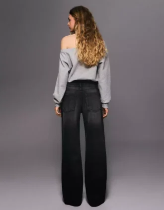 Calças de jeans largas de cintura média