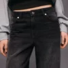 Calças de jeans largas de cintura média