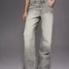 Calças de jeans largas de cintura média