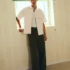 Camisa de manga curta com corte largo – Camisas