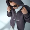 Camisola curta com fecho e corte largo com estampado – Sweatshirts e hoodies