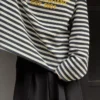Camisola de gola redonda às riscas – Sweatshirts e hoodies