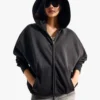 Casaco com capuz oversize com fecho