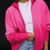 Casaco com capuz oversize com fecho