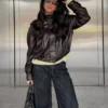 Casaco plissado em Faux Leather – Casacos e gabardinas