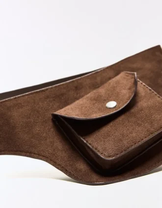 Cinto com bolsos