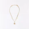 Conjunto de colares florais