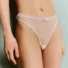 Cueca de malha com pontos