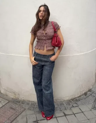 Jeans boyfriend de cintura baixa com textura