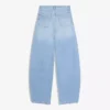 Jeans de cintura alta e corte largo
