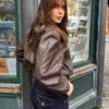 Jeans de cintura baixa com corte bootcut e abas