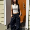 Jeans de cintura baixa e corte largo