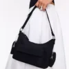 Mala com vários bolsos