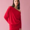 Mini-vestido de manga comprida com saia justa