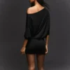 Mini-vestido de manga comprida com saia justa