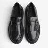 Mocassim de sola grossa com fivela – Calçados elegantes