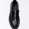 Mocassim de sola grossa com fivela – Calçados elegantes