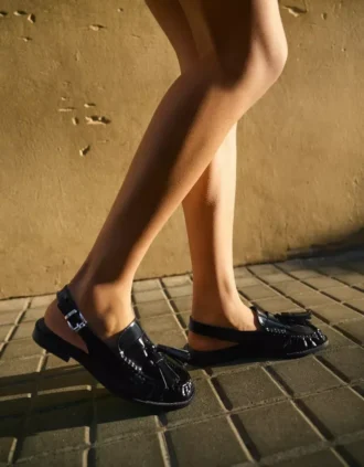 Mocassins com borla e sem parte traseira – Calçado