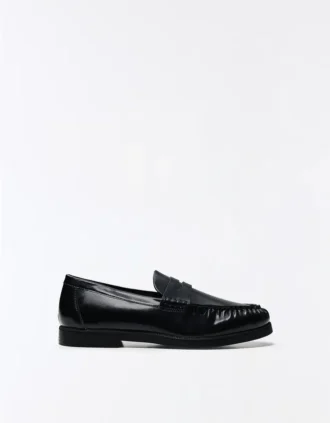 Mocassins com franzido