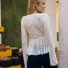 T-shirt com folhos de renda – #Bershkastyle – Mulher