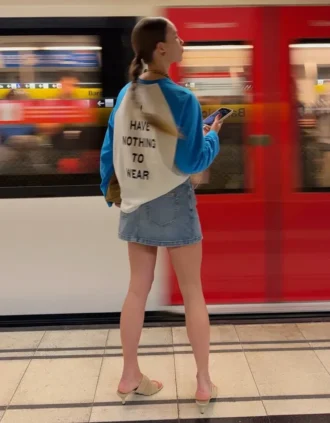 T-shirt de manga comprida com estampado contrastante