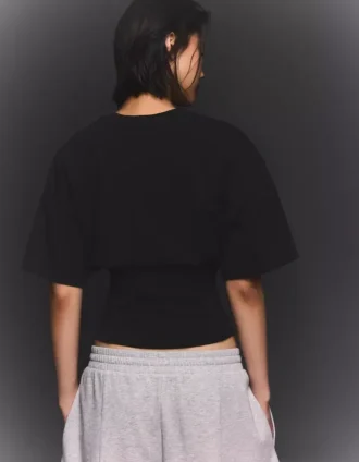 T-shirt de manga curta com cintura tipo espartilho