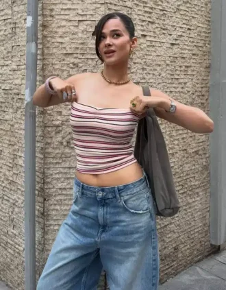 Top bandeau às riscas com fio metálico
