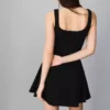 Vestido com saia em forma de campânula