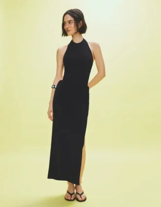 Vestido longo com decote halter