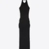 Vestido longo com decote halter