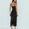Vestido midi com alças e renda – Vestidos e jardineiras