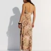 Vestido midi em tule com padrão animal